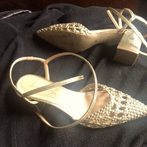 Luiza Barcelos Golden color 7.5